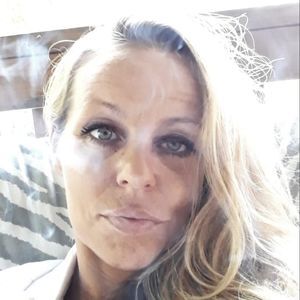 Meet your Posher, Myra